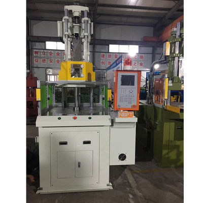 Vertikal-Servosystem Automatische Spritzgießmaschine für LED-Bandmodulleuchten
