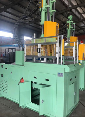 Vertikal hochwirksame rotierende vertikale Kunststoffspritzgießmaschine