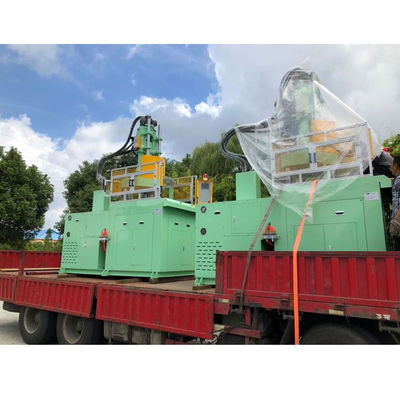 Vertikal hochwirksame rotierende vertikale Kunststoffspritzgießmaschine