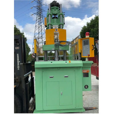 Vertikal-Servosystem Automatische Spritzgießmaschine für LED-Bandmodulleuchten