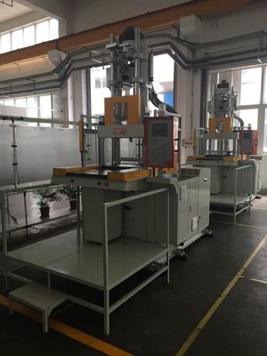 1.6T PT-450D Vertikal gleitender Tisch Kunststoffspritzer