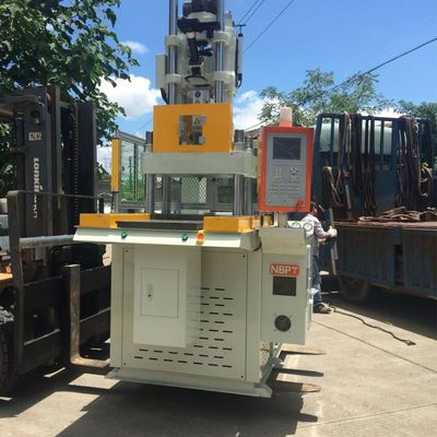 Vertikale Spritzgießmaschine 120T für Diamantdrahtsäge